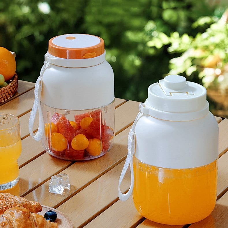 Multifunctional Large-Capacity Portable Wireless Fruit Juicer Cup