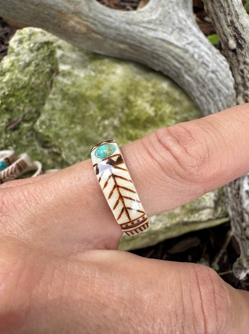 🔥LAST DAY 49% OFF💍Hand Carved Antler Ring 🌏Made From Natural Shed Antlers